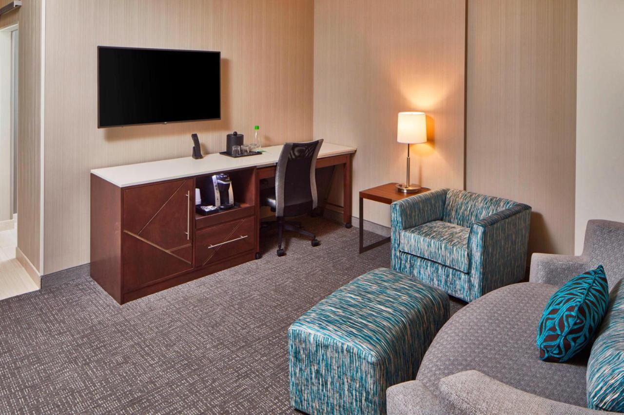 Courtyard By Marriott Minneapolis West Saint Louis Park Exterior foto