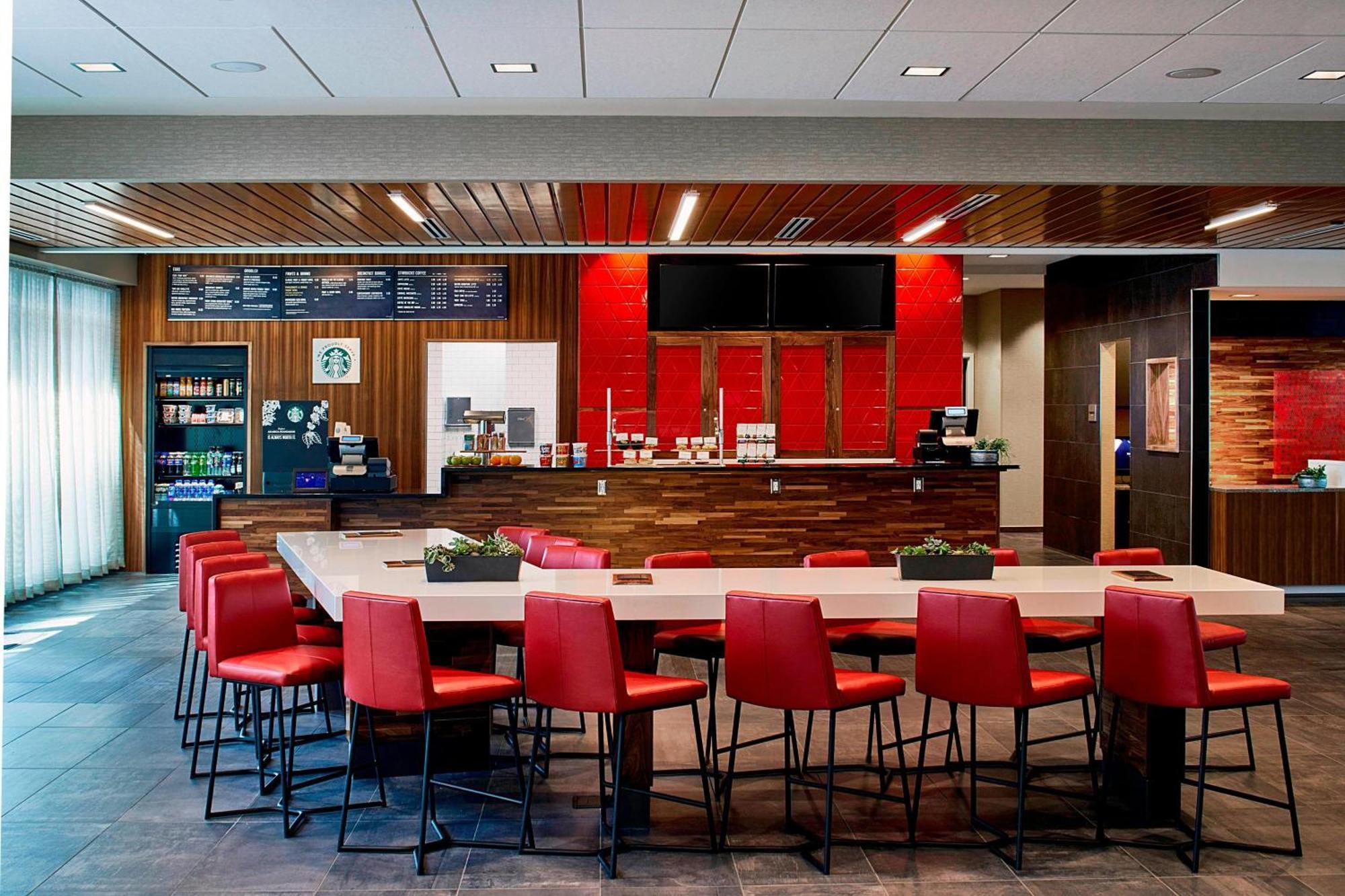 Courtyard By Marriott Minneapolis West Saint Louis Park Exterior foto
